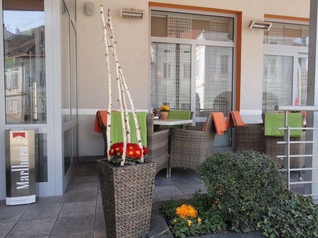 Hotel Bela Krajina Metlika Kültér fotó